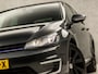 Volkswagen Golf 1.4 TSI GTE Sport 204Pk Automaat (SCHUIFDAK, APPLE CARPLAY, NAVIGATIE, CAMERA, CLIMATE, STOELVERWARMING, SPORTSTOELEN, GETINT GLAS, ZWART HEMEL, SFEERVERLICHTING, NIEUWE APK, NIEUWSTAAT)