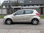 Hyundai i20 1.2i i-Motion 5DR*Airco*NAP*08-10-2026 APK*LM velgen*Dealer onderhouden*