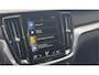 Volvo V60 2.0 B3 Momentum Advantage, Stoel & Stuurverwarming, Navi, Camera