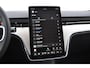 Volvo EX90 408PK Automaat Twin Motor Ultra / Panoramadak / Luchtvering / Head-up display / Stoelverwarming en stuurwielverwarming / Massagestoelen / Memory seats / Adaptive cruise control / 360 Camera / elektrische achterklep