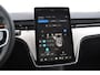 Volvo EX90 408PK Automaat Twin Motor Ultra / Panoramadak / Luchtvering / Head-up display / Stoelverwarming en stuurwielverwarming / Massagestoelen / Memory seats / Adaptive cruise control / 360 Camera / elektrische achterklep