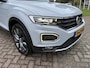 Volkswagen T-Roc 1.5 TSI Sport | Climate control | Navigatie | Parkpilot | Afneembare Trekhaak | Elektrisch Pakket | 18"LM-Velgen