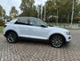 Volkswagen T-Roc 1.5 TSI Sport | Climate control | Navigatie | Parkpilot | Afneembare Trekhaak | Elektrisch Pakket | 18"LM-Velgen