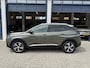 Peugeot 3008 1.2 PureTech Allure. NL AUTO. NL AUTO/PANO/LEDER