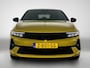 Opel Astra 1.2 Turbo GS 130pk | Climate Control | Navigatie | Adaptieve Cruise Control | Camera Voor en Achter | Dodehoek Detectie | Stuur en Voorstoelen Verwarmd | Apple Carplay/Android Auto |