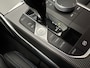 BMW 3-Serie TOURING 330e xDRIVE 4x4 PHEV HIGH EXECUTIVE M PAKKET LEDER/ALCANTARA NAVIGATIE CRUISE CONTROL PANORAMA SCHUIF/KANTELDAK APPLE CARPLAY/ANDROID KEYLESS GO UITKLAPBARE TREKHAAK PDC ZEER MOOI !! 3010