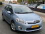 Toyota Auris 1.8 Full Hybrid Aspiration/ AUTOMAAT/ nap/ dealeronderhouden/ 1jaar apk/volle opties/ zeer nette auto
