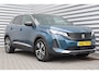 Peugeot 3008 1.2 PURETECH 130PK GT AUTOMAAT / NAVI / LEDER / CLIMA / PDC / 18" LMV / CAMERA / KEYLESS / FULL-LED / ALCANTARA / WINTERPAKKET / ADAPT. CRUISECONTROL 1E EIGENAAR / NIEUWSTAAT !!