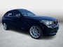BMW X1 sDrive20i High Executive | Airco| Xenon | Bluetooth | Pano | Cruise control | leder | Navi | PDC | Stoelverwarming | M-Sport |