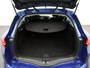Renault Megane Estate TCe 140pk Techno | Dode hoek | Achteruitrij camera | Clima | Navigatie | Stoel en stuurwiel verwarming | LED.