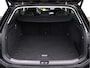 Volkswagen Passat Variant 1.5 eTSI Elegance Business | Panoramadak | Leder | Trekhaak | Interieur Plus | Assistance Plus | Design Plus | Multimedia Plus |