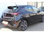 Opel Corsa 1.2 Turbo Edition Stuur + Stoel verwarming l Cruise control l Navigatie l AppleCarPlay/AndroidAuto l Parkeercamera l  voor en achter sensoren l Dodehoek detectie l
