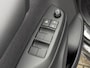 Toyota Yaris 1.5 VVT-i Dynamic | Stoel- stuurverwarming | Keyless | ACC | Climate control | Led | Apple Carplay / Android Auto