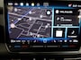 Volkswagen Golf 1.5 eTSI Life Edition 150 PK DSG | Verlengde garantie | Panorama dak | Velours bekleding | Head up Display | Stoel- en stuurverwarming |