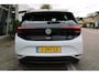 Volkswagen ID.3 First 58 kWh 204pk / Navi / Parkeersensoren v+a / LM 18'' / App Connect