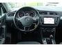 Volkswagen Tiguan 1.4 TSI CONNECTED SERIES | TREKHAAK | CARPLAY | CRUISE | CLIMATE | PRIVACY | PDC