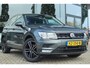 Volkswagen Tiguan 1.4 TSI CONNECTED SERIES | TREKHAAK | CARPLAY | CRUISE | CLIMATE | PRIVACY | PDC