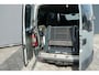 Renault Master T28 2.5 dCi L1 H1 | NWE APK | Automaat | Handgas | Elektrische lift | Rolstoelbus | Draaibare stoel |