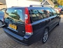 Volvo V70 2.4 Summum Automaat 170PK LEER / NAVI / SUNROOF