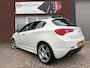 Alfa Romeo Giulietta 1.4 T Distinctive / Leder / PDC / 18inch / Clima
