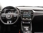 MG ZS MG EV Luxury 45 kWh | Leder | Navi | Panoramadak | Camera | Apple CarPlay | Afn. Trekhaak |