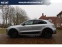 Porsche Macan 2.0 Aut. | Sportdesign | Panorama | Sportchrono | Facelift | Matrix Led | Stoelverwarming | Leren Dashboard | NL. Au