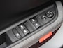 Citroën C3 Aircross 1.2 Turbo 100pk Plus | Camera | Apple en Android | Climate control | Two tone metallic lak