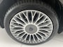 Lancia Ypsilon 0.9 TwinAir Platinum Automaat - Airco - Mistlampen voor - Parkeersensoren achter - Navigatie - Stuur multifunctioneel - Radio/mp3 speler - Licht metalen velgen 15 inch -