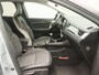 Renault Captur TCe 90 Intens | Easy Link Multimedia systeem met Apple CarPlay & Android Auto | Parkeersensoren v+a met achteruitrijcamera | Climate Control | Dubbele laadvloer kofferbak | Lichtmetalen wielen 18" 'Pasadena'