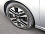 Peugeot 208 1.2 PureTech 100 Allure | Wireless Carplay | Camera | Navigatie |