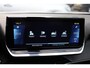 Peugeot e-2008 EV Allure Première 3-FASEN!! 2xPDC CAMERA CARPLAY DAB+ SMART CRUISE HALFLEER CLIMA 17"LMV