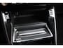 Peugeot e-2008 EV Allure Première CAMERA CARPLAY DAB CRUISE HALFLEER CLIMA 17"LMV
