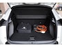 Peugeot e-2008 EV Allure Première CAMERA CARPLAY DAB CRUISE HALFLEER CLIMA 17"LMV