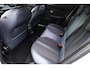 Peugeot e-2008 EV Allure Première CAMERA CARPLAY DAB CRUISE HALFLEER CLIMA 17"LMV
