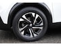 Peugeot e-2008 EV Allure Première CAMERA CARPLAY DAB CRUISE HALFLEER CLIMA 17"LMV