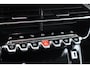 Peugeot e-2008 EV Allure Première CAMERA CARPLAY DAB CRUISE HALFLEER CLIMA 17"LMV