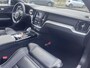 Volvo S60 Recharge T6 AWD Plus Dark | NL-AUTO | Harman & Kardon | Schuif-/kanteldak | Stoel-& stuurverwarming | Seat memory | Cruise control |NIEUW STAAT!!