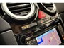 Opel Corsa 1.4-16V Cosmo 100pk | 5 Deurs | Navigatie | Climate Control | Cruise Control | Stoel-Stuurverwarming | Lichtmetalen Velgen | Bluetooth