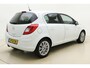 Opel Corsa 1.4-16V Cosmo 100pk | 5 Deurs | Navigatie | Climate Control | Cruise Control | Stoel-Stuurverwarming | Lichtmetalen Velgen | Bluetooth
