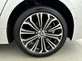 Toyota Corolla Touring Sports 1.8 Hybrid Executive | Stoelverwarming | Parkeersensoren V+A | Elektr. achterklep |