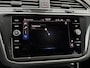 Volkswagen Tiguan 1.4 TSI eHybrid Business GRATIS Aleverpakket! | Achteruitrijcamera | Trekhaak | Adaptive Cruise Control |