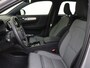 Volvo XC40 B4 Plus Dark | Trekhaak | Dodehoekdetectie | Harman/Kardon |