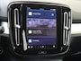 Volvo XC40 B4 Plus Dark | Trekhaak | Dodehoekdetectie | Harman/Kardon |