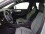 Volvo XC40 B4 Plus Dark | Trekhaak | Dodehoekdetectie | Harman/Kardon |