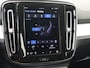 Volvo XC40 B4 Plus Dark | Trekhaak | Dodehoekdetectie | Harman/Kardon |
