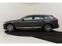 Volvo V90 B4 AUT (M.HYBRID) INSCRIPTION -PANO.DAK|TREKHAAK|CAMERA|POWER-SEATS|HARMAN/KARDON|ALL-SEASON