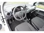 Volkswagen Up! 1.0 60PK Up! Executive Parkeercamera Climatronic