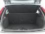 Volvo V40 2.0 T3 Momentum | Stoel verwarming | Voorruit verwarming | Parkeer Sensoren | Alcantara bekleding