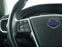 Volvo V40 2.0 T3 Momentum | Stoel verwarming | Voorruit verwarming | Parkeer Sensoren | Alcantara bekleding
