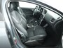 Volvo V40 2.0 T3 Momentum | Stoel verwarming | Voorruit verwarming | Parkeer Sensoren | Alcantara bekleding